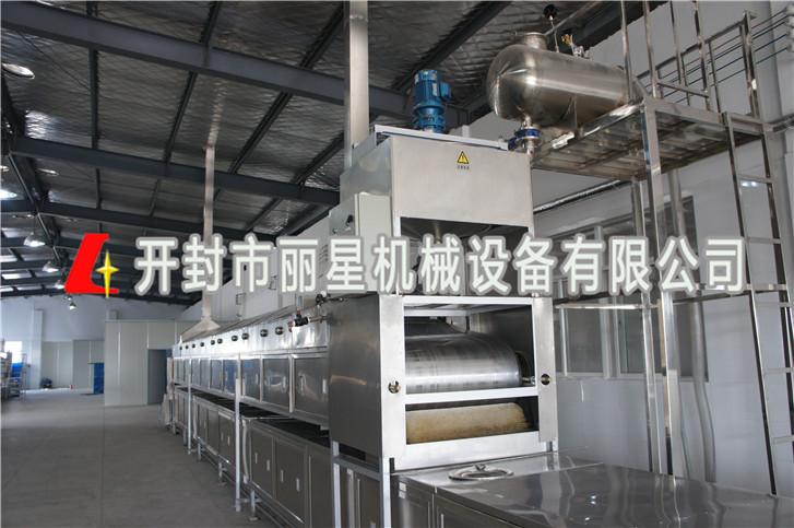 購置紅薯粉條機加工設(shè)備辦粉條廠容易實現(xiàn)嗎？