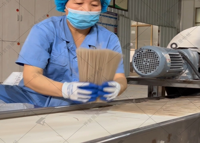 警惕霉味酸味！粉絲粉條選購必看的3個安全指標(biāo)